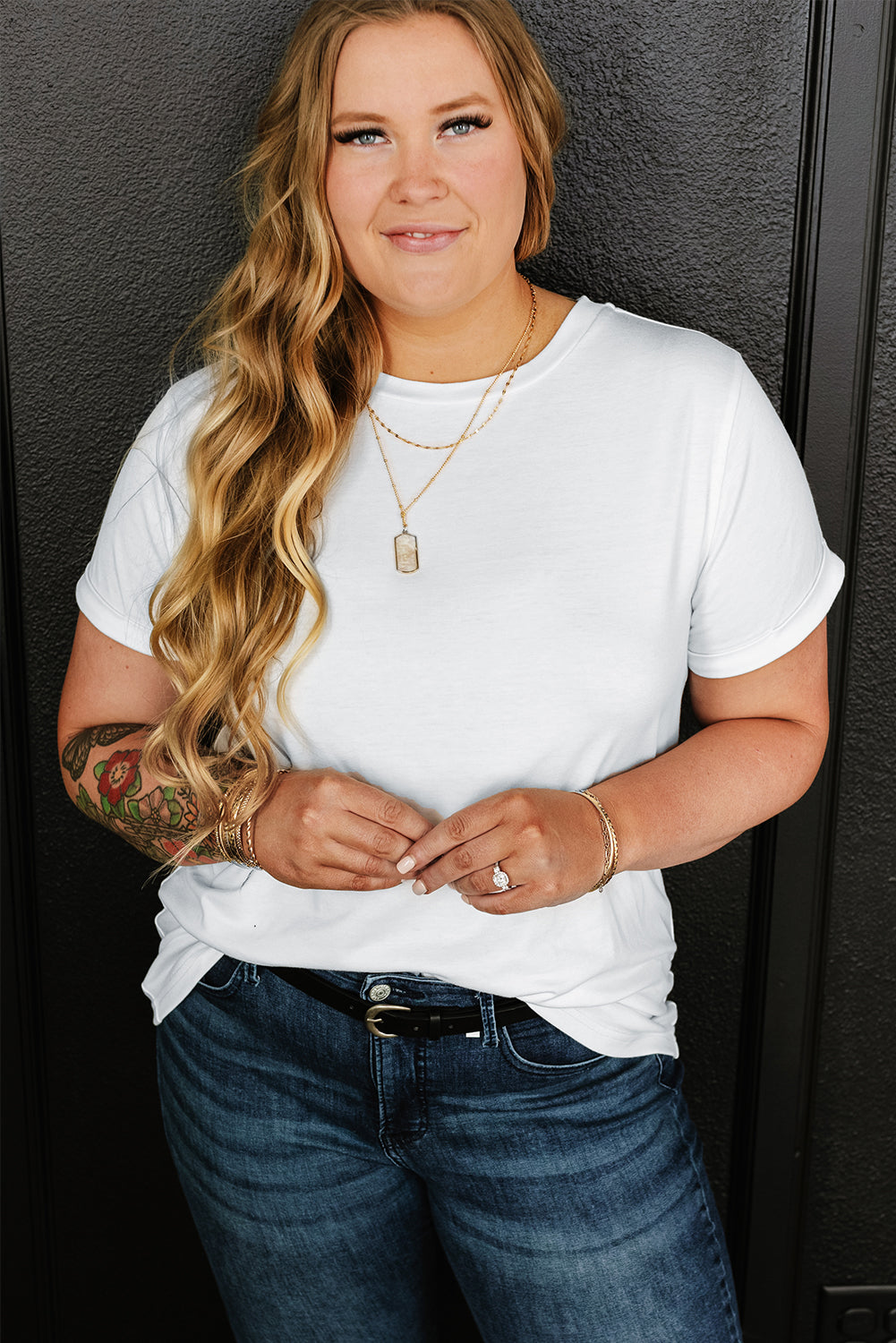 White Round Neck Rolled Sleeve Plus Size T-shirt